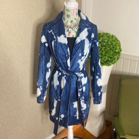 Gorgeous I.AM.GIA denim jacket, size XS. BNWOT. - Picture 3 of 12